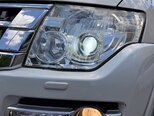 Mitsubishi Pajero-19