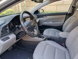 Hyundai Elantra-12