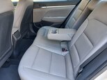 Hyundai Elantra-11