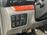 Toyota Land Cruiser Prado-8