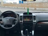 Toyota Land Cruiser Prado-5