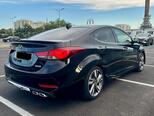 Hyundai Elantra-6