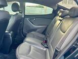 Hyundai Elantra-12
