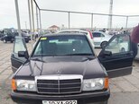 Mercedes 190-1