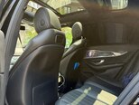 Mercedes E 300-21