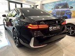 BMW 550e-18