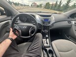 Hyundai Elantra-9