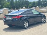 Hyundai Elantra-6