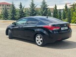 Hyundai Elantra-5
