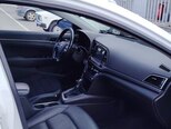 Hyundai Avante-13