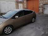 Toyota Prius-10