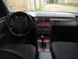 Mercedes E 200-7