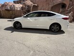 Hyundai Elantra-4