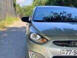 Hyundai Accent-4