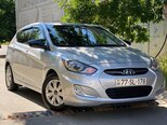 Hyundai Accent-17