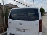 Hyundai H-1-5