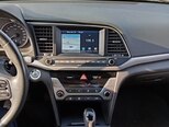 Hyundai Elantra-8