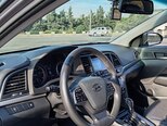 Hyundai Elantra-6