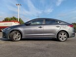 Hyundai Elantra-13