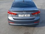 Hyundai Elantra-16