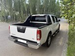 Nissan Navara-5