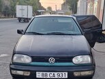 Volkswagen Golf-1