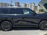 Infiniti QX80-10