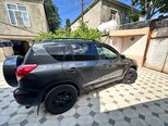 Toyota RAV4-12