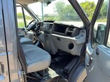Ford Transit-8