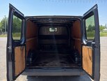 Ford Transit-12