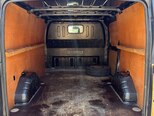 Ford Transit-13
