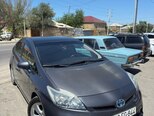 Toyota Prius-1