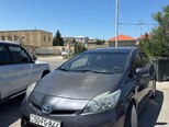 Toyota Prius-2