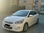 Hyundai Accent-2