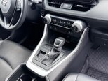 Toyota RAV4-12