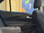 Chevrolet Equinox-12