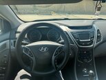 Hyundai Elantra-8