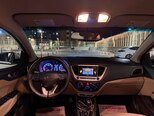 Hyundai Accent-3