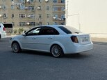 Daewoo Gentra-4