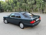 Mercedes E 240-7