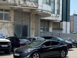 Hyundai Elantra-6