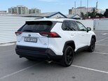 Toyota RAV4-11