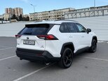 Toyota RAV4-7