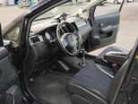 Nissan Tiida-11