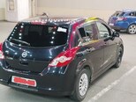 Nissan Tiida-6