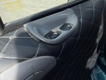 Ford Transit-10