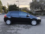 Toyota Auris-3
