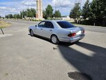 Mercedes E 240-3