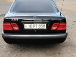 Mercedes E 200-2