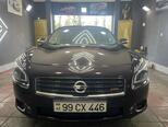 Nissan Maxima-9